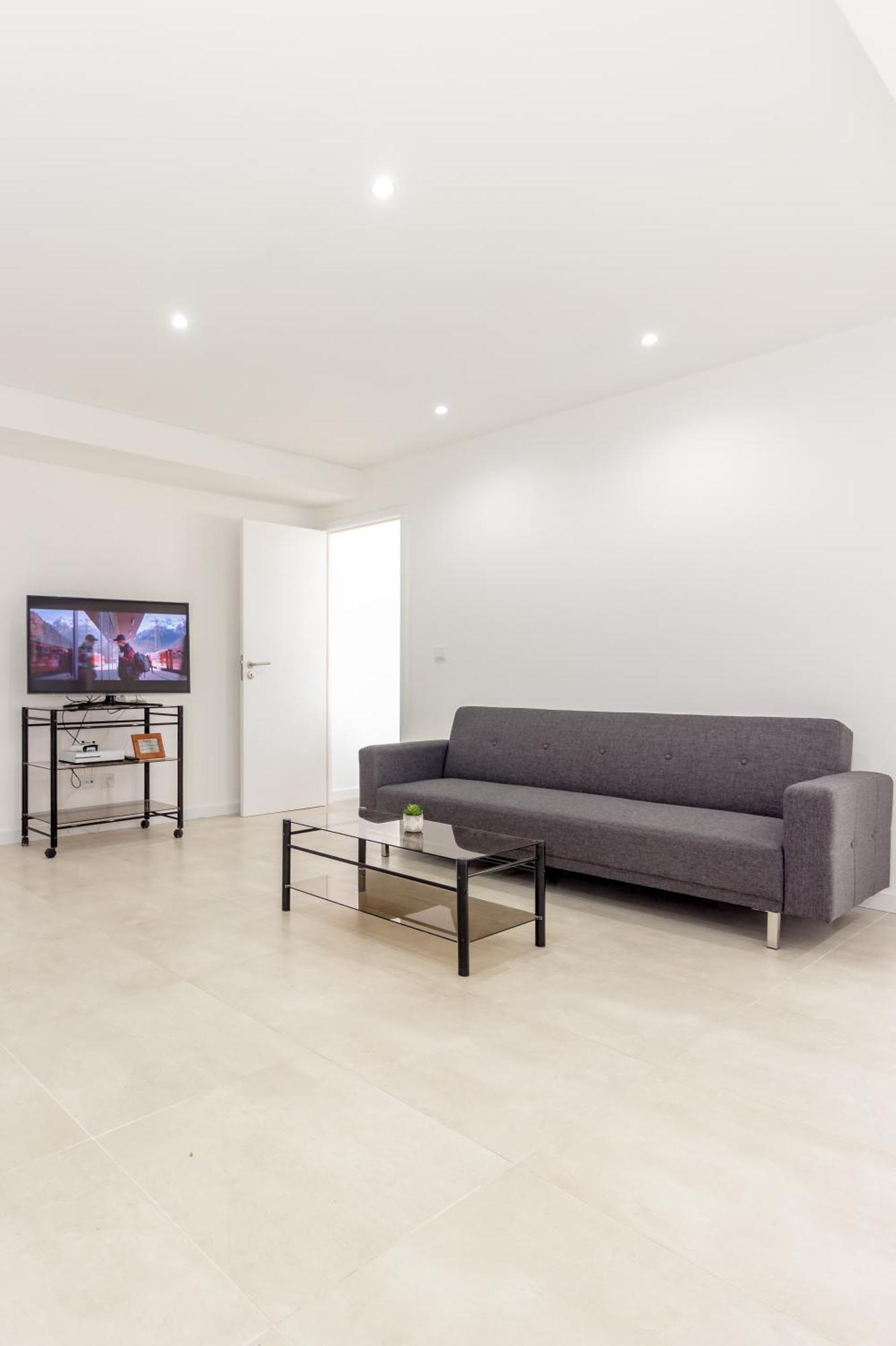 Guest H4U - Povoa Vacation Apartment โปโว เดอ วาร์ซิม ภายนอก รูปภาพ