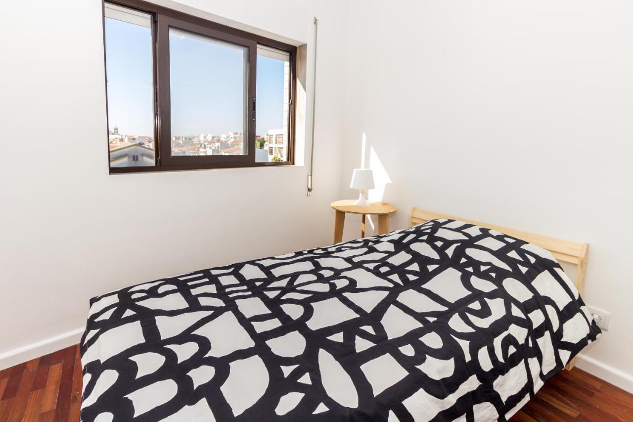 Guest H4U - Povoa Vacation Apartment โปโว เดอ วาร์ซิม ภายนอก รูปภาพ
