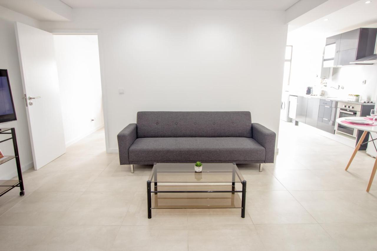 Guest H4U - Povoa Vacation Apartment โปโว เดอ วาร์ซิม ภายนอก รูปภาพ